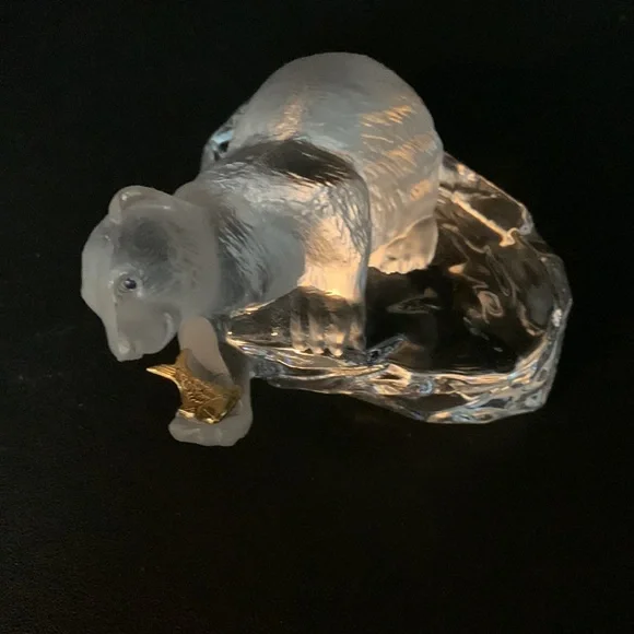 FM Igor Carl Faberge Crystal Bear-crystal cape. Franklin Mint - Picture 6 of 9